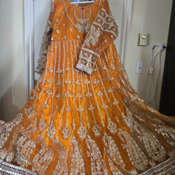 Orange & Gold Embroidered Lehenga FREE Matching Khussa Shoes - Picture 8 of 11